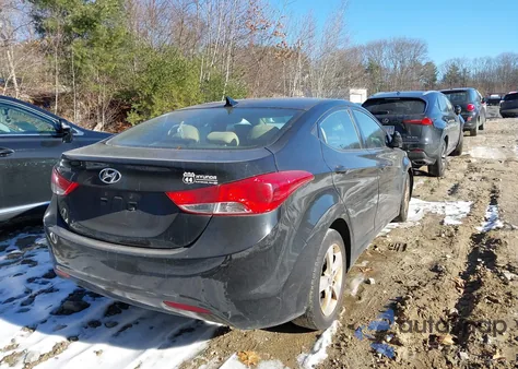 2013 Hyundai Elantra Gls z USA, uszkodzony, nr VIN 5NPDH4AE3DH425720